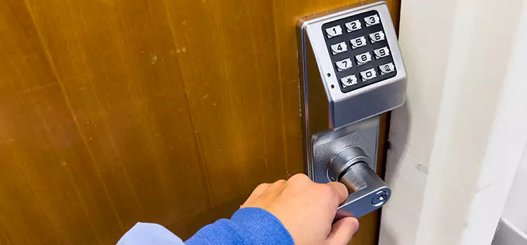 Why Choose Us for Your Keypad Lock Needs in Burlington, IA?